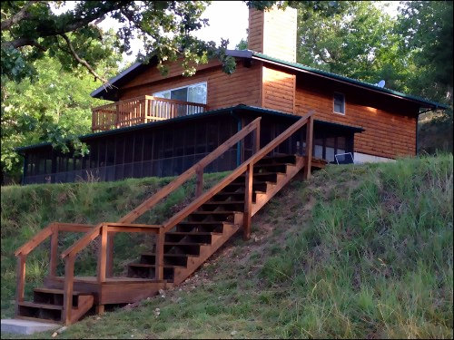 Cedar Specialist - St Louis County MO Cedar Restoration